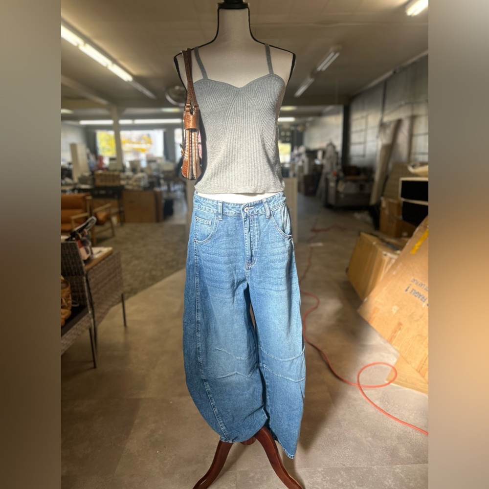 Barrel Jeans